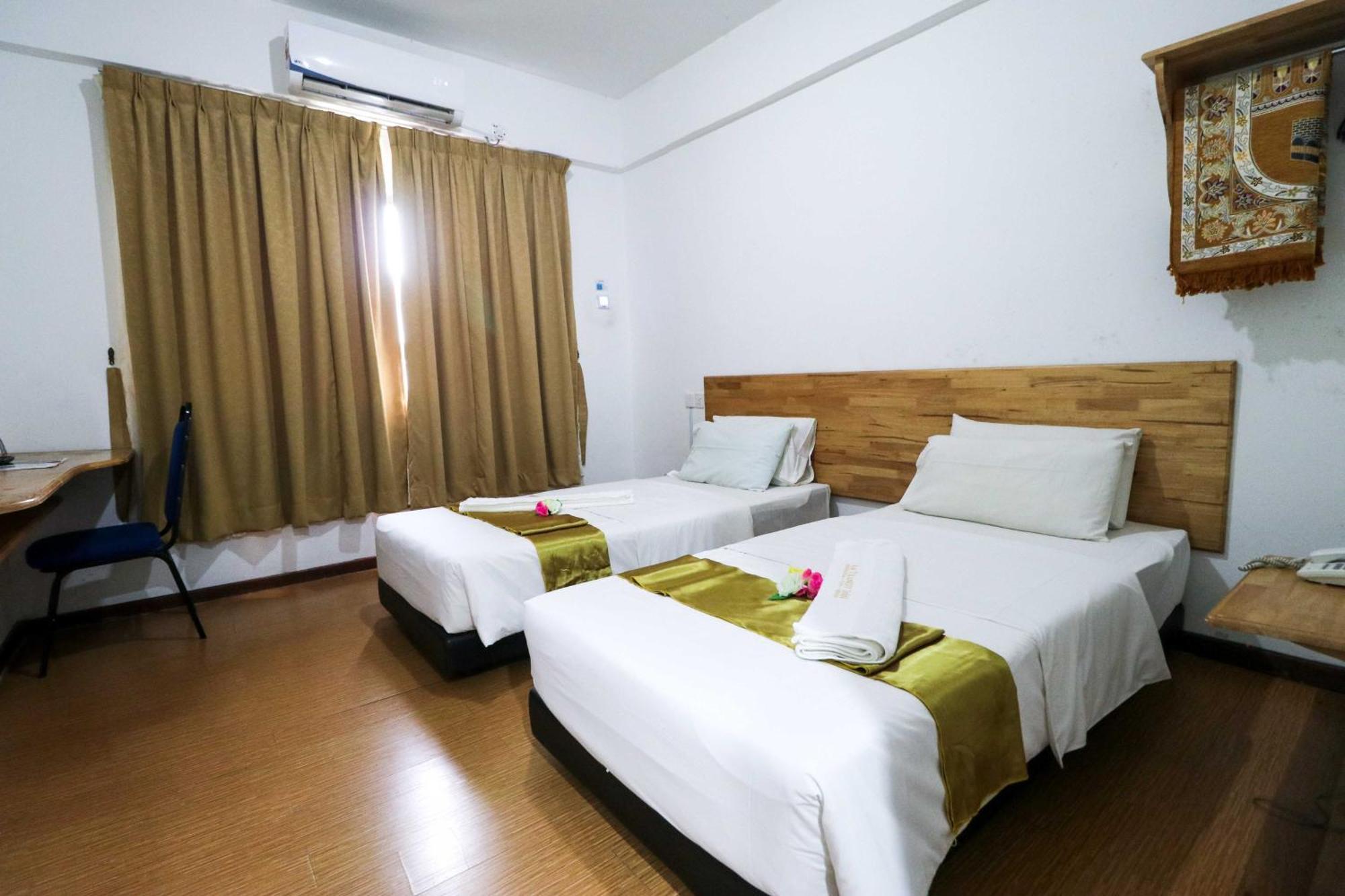 Am Transit Inn, كُوالا تيرينغانو المظهر الخارجي الصورة