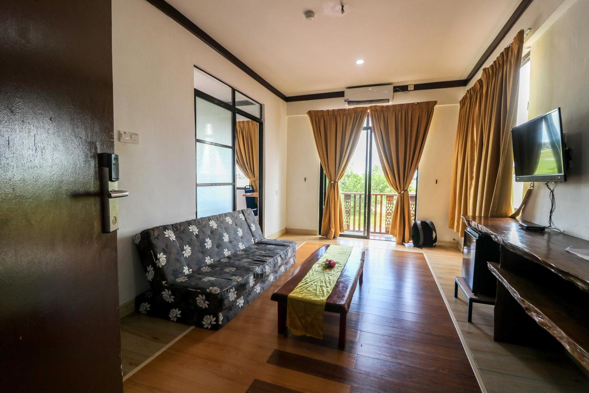 Am Transit Inn, كُوالا تيرينغانو المظهر الخارجي الصورة